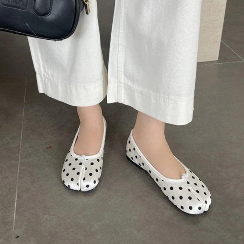 Women's Polka Dot Split-Toe Ballet Flats – Soft Slip-On Casual Comfort Shoes