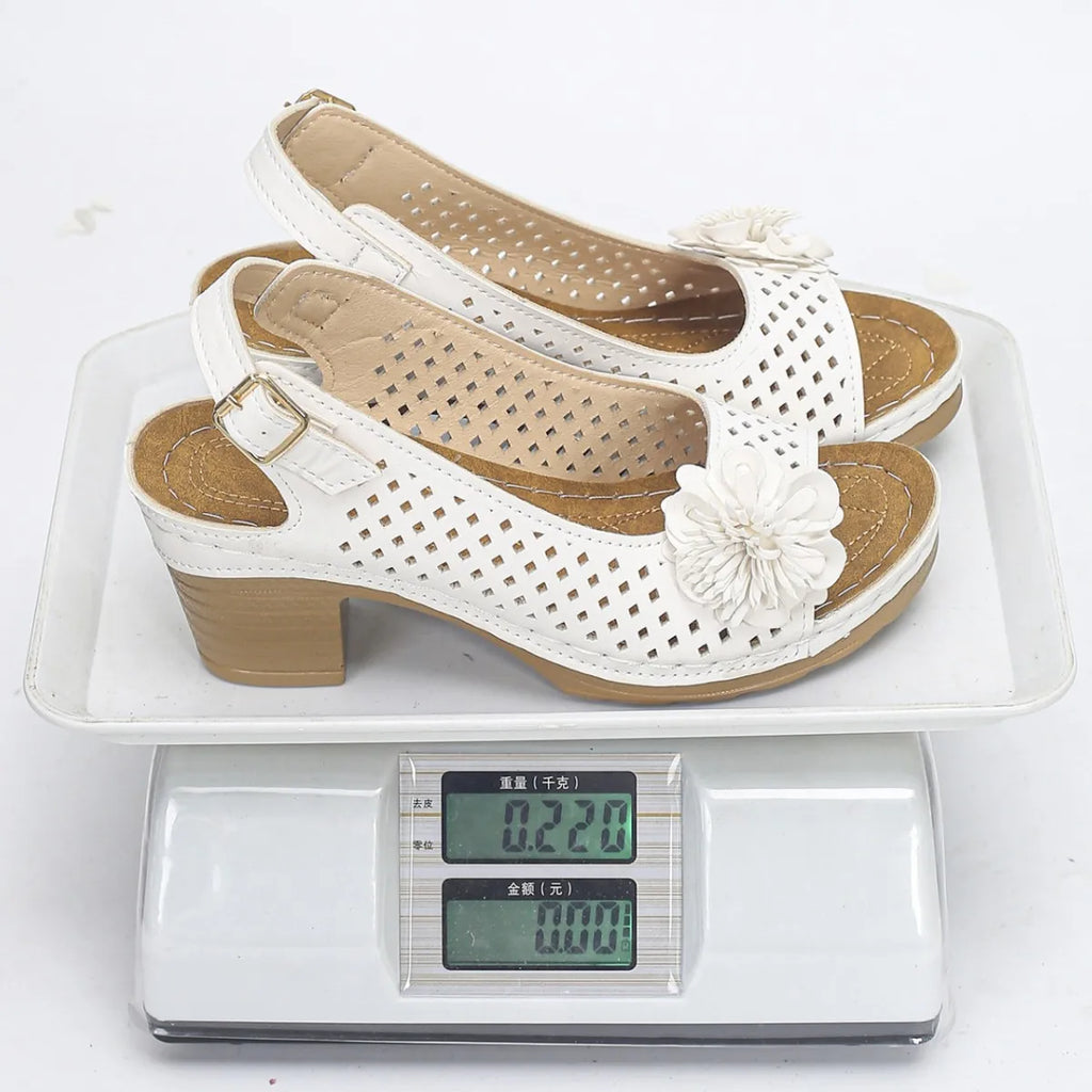 Women's Flower Hollow Chunky Heel Sandals – Lightweight Summer Fashion Beach Shoes