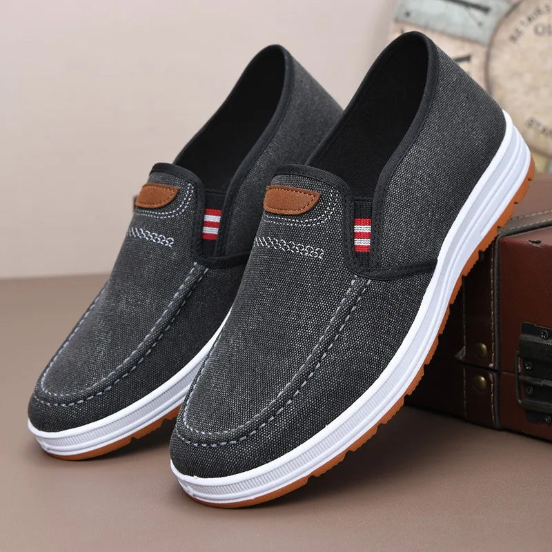 Men's Casual Canvas Slip-On Shoes – Breathable, Lightweight & Non-Slip Loafers