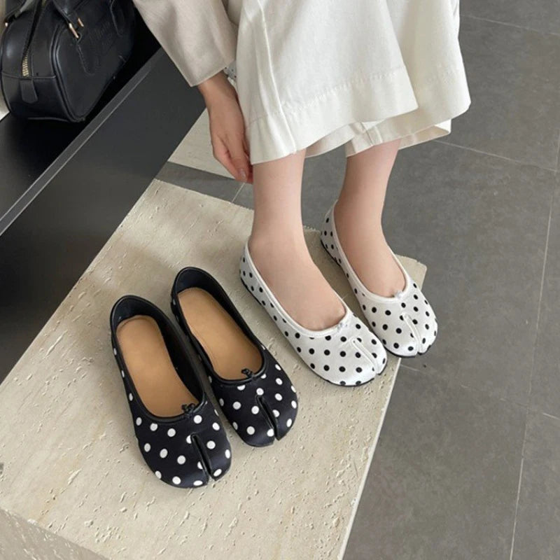 Women's Polka Dot Split-Toe Ballet Flats – Soft Slip-On Casual Comfort Shoes